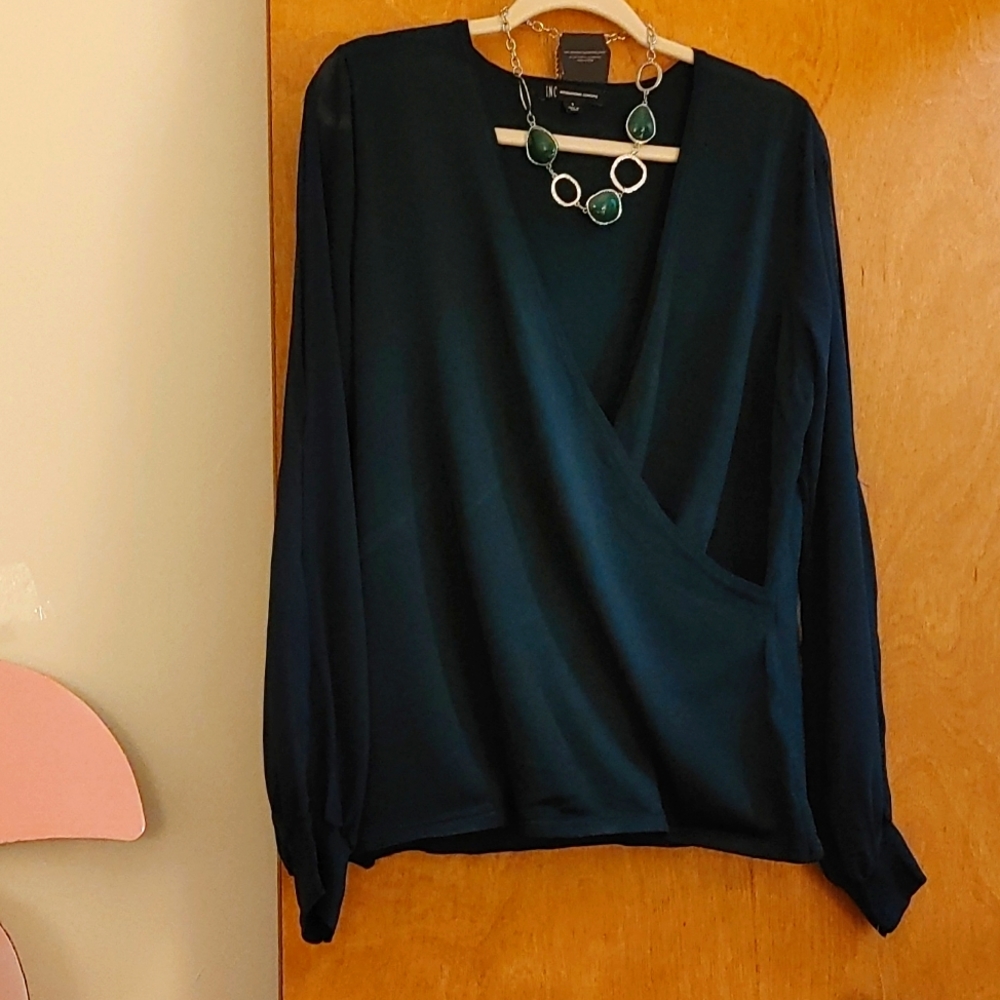 Misses Size (S) Designer Knit Crossover Frnt Top w/Peek-a-Boo Sleeves